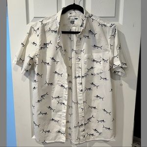 Old Navy Men’s Slim Fit Short Sleeve Button Down Shirt